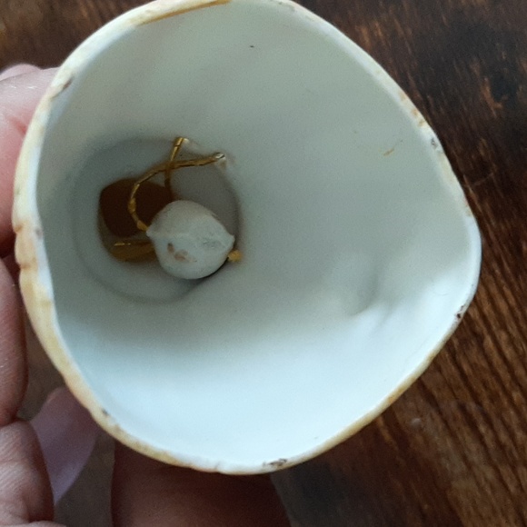 JASCO 1978 Merri Bells Girl with Dog Porcelain Bisque Bell Figurine Hand Painted - Picture 7 of 8